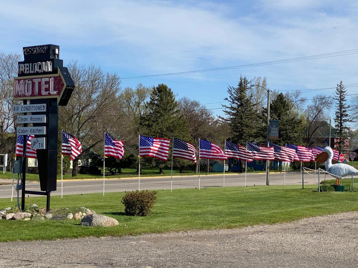 Pelican Rapids Pelican Motel מראה חיצוני תמונה