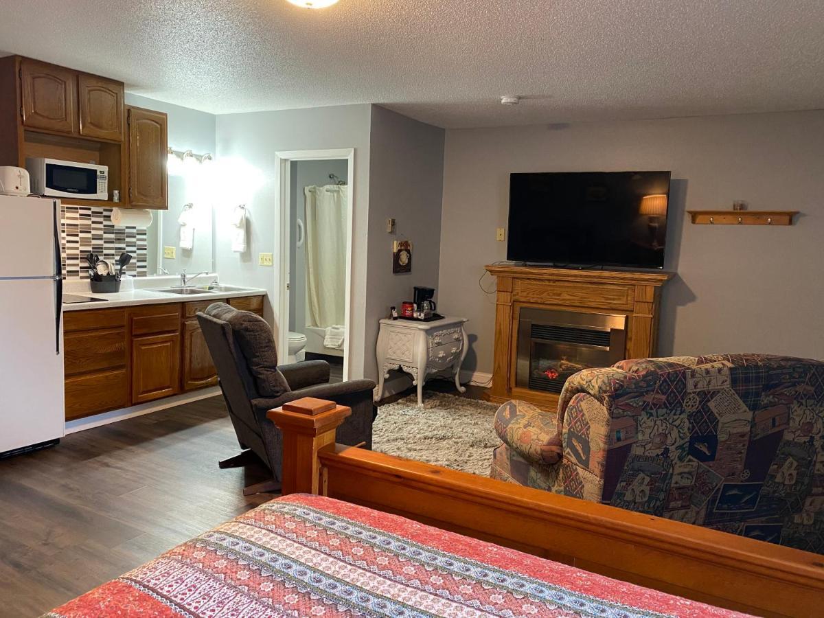 Pelican Rapids Pelican Motel מראה חיצוני תמונה