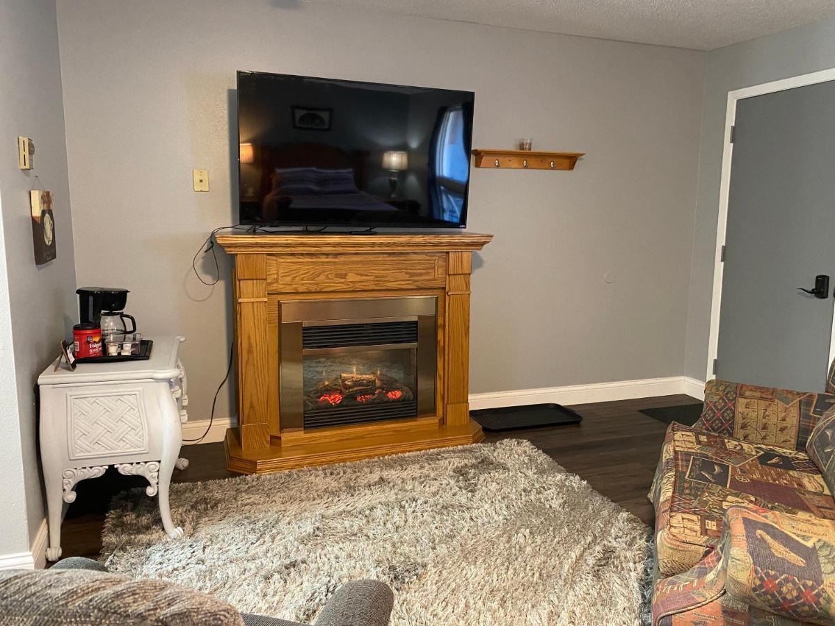 Pelican Rapids Pelican Motel מראה חיצוני תמונה