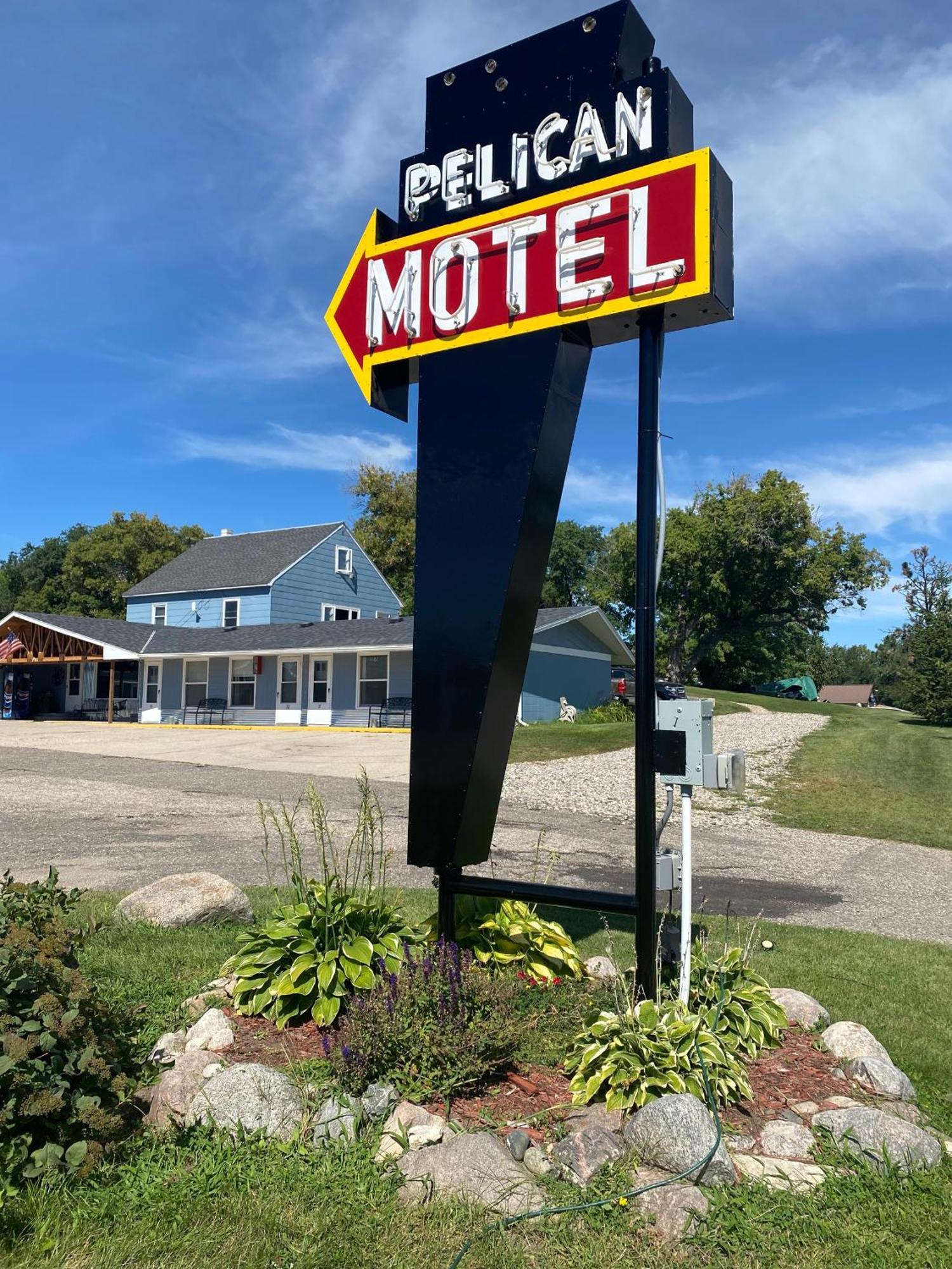 Pelican Rapids Pelican Motel מראה חיצוני תמונה