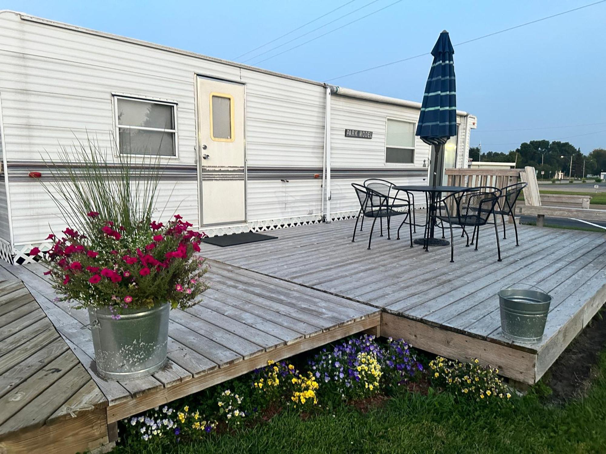 Pelican Rapids Pelican Motel מראה חיצוני תמונה